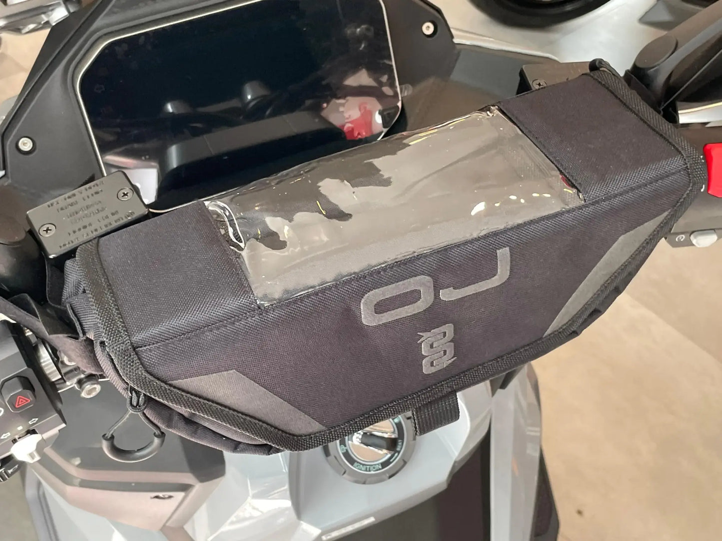 OJ ATMOSFERE METROPOLITANE Handlebar Bag 2L Svart bild 2 PMMEDIA:278e4b630882679e