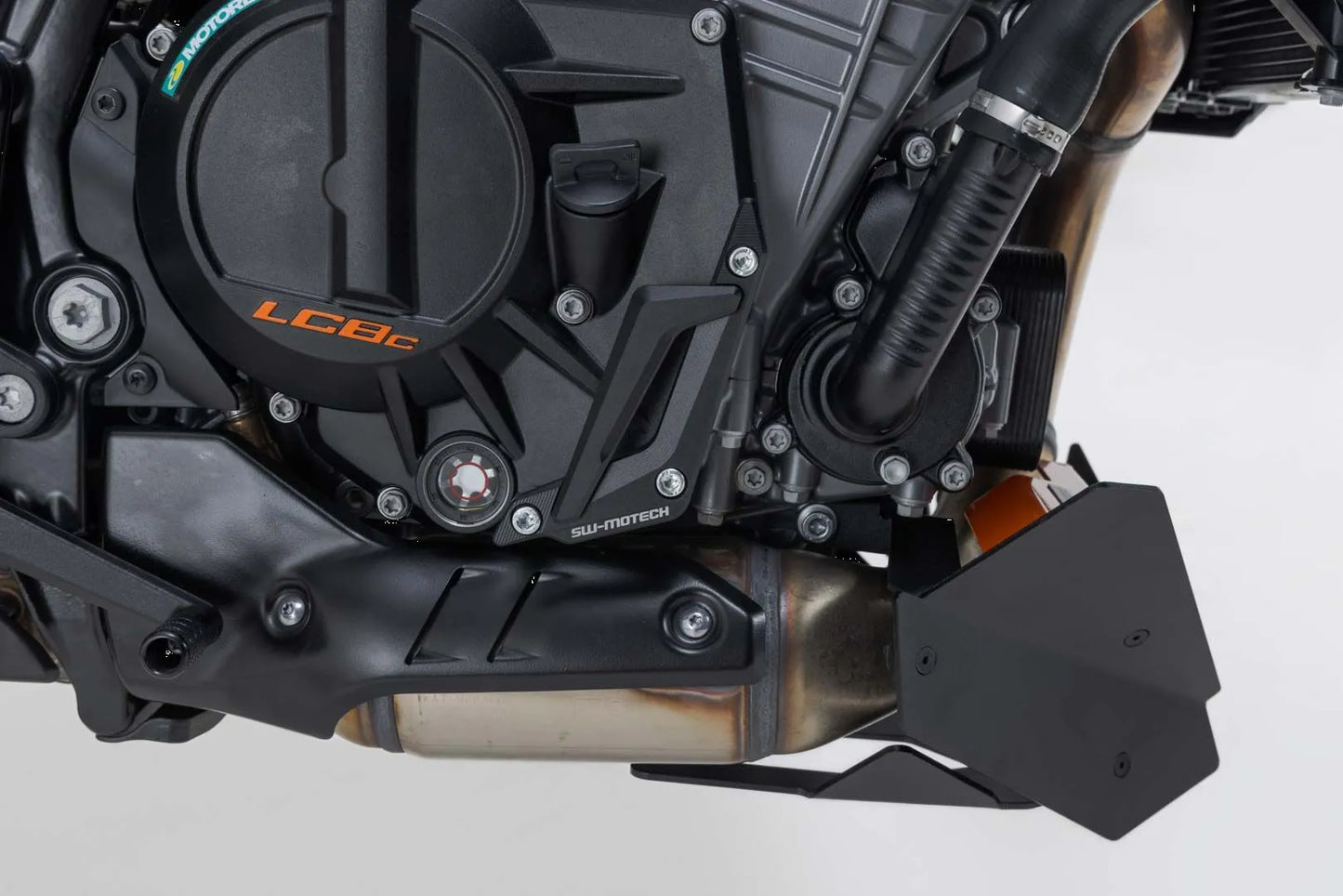 Sw Motech Engine Case Motorskydd bild 7 PMMEDIA:80dcdf8d13fea42b