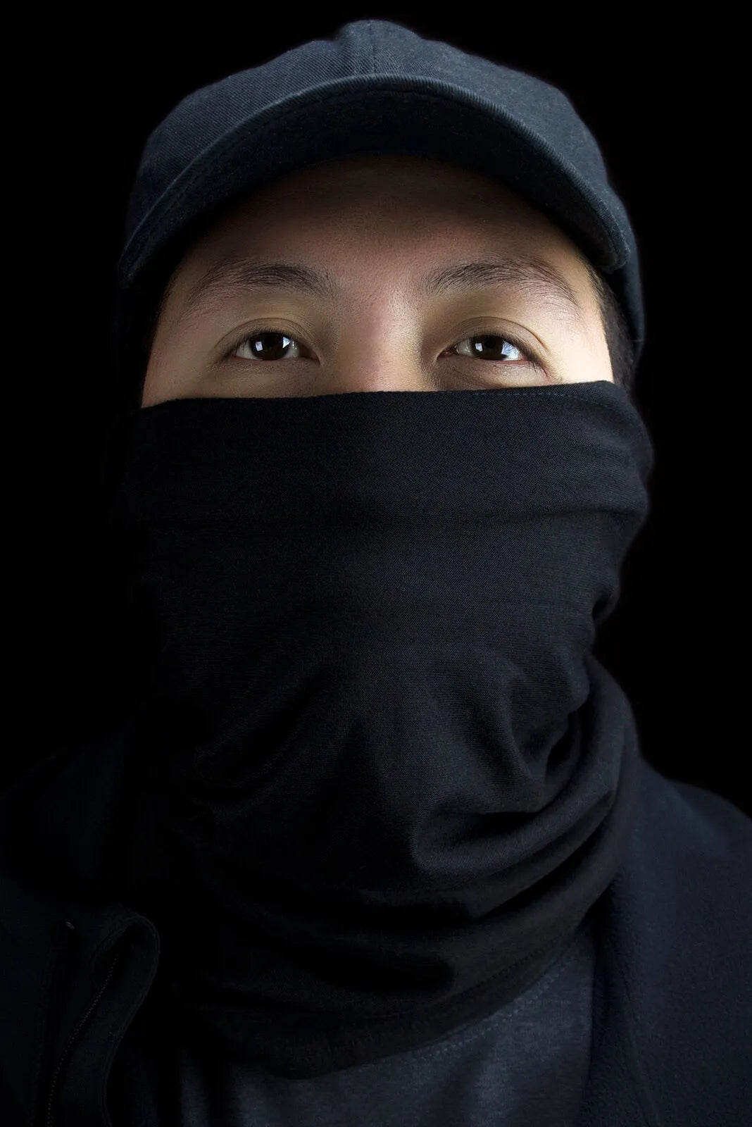 ZAN HEADGEAR Motley Tube® Halsduk Svart bild 5 PMMEDIA:ffb45776f6f9a615