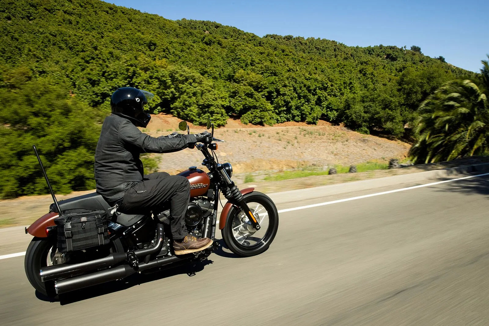 BILTWELL EXFIL-18 Saddlebags Svart bild 3 PMMEDIA:8a8aa9ca779a181d