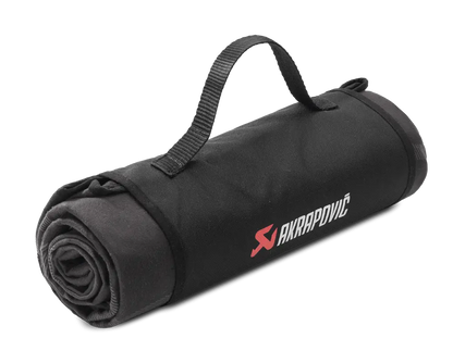 AKRAPOVIC Picnic Blanket Fleece Filt bild 1 PMMEDIA:edc36790a20367ba