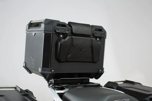 Sw Motech TRAX ADV Top Case Passenger Backrest Ryggstödsväskor & sissybarväskor bild 1 PMMEDIA:dcc1c1438dfb2176