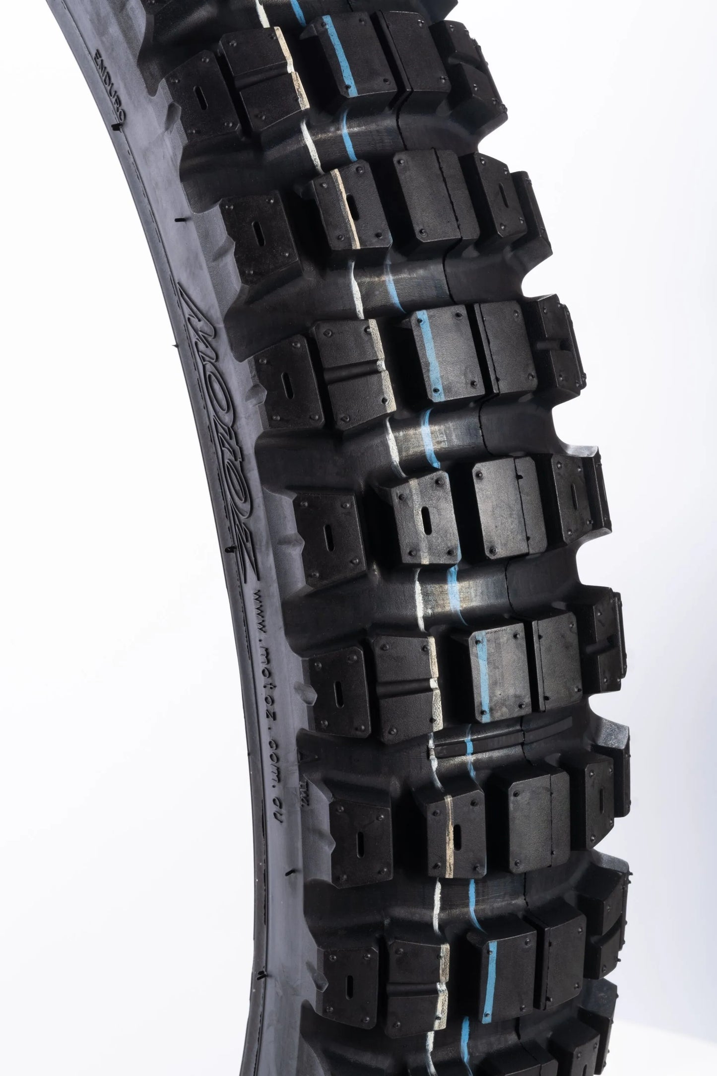 Motoz Tractionator Dualventure Dual sport däck fram bild 2 PMMEDIA:218d7d07f4243630