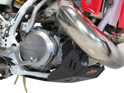 Axp Racing Skid Plate Motorskydd bild 4 PMMEDIA:cb517009f9bfb01e