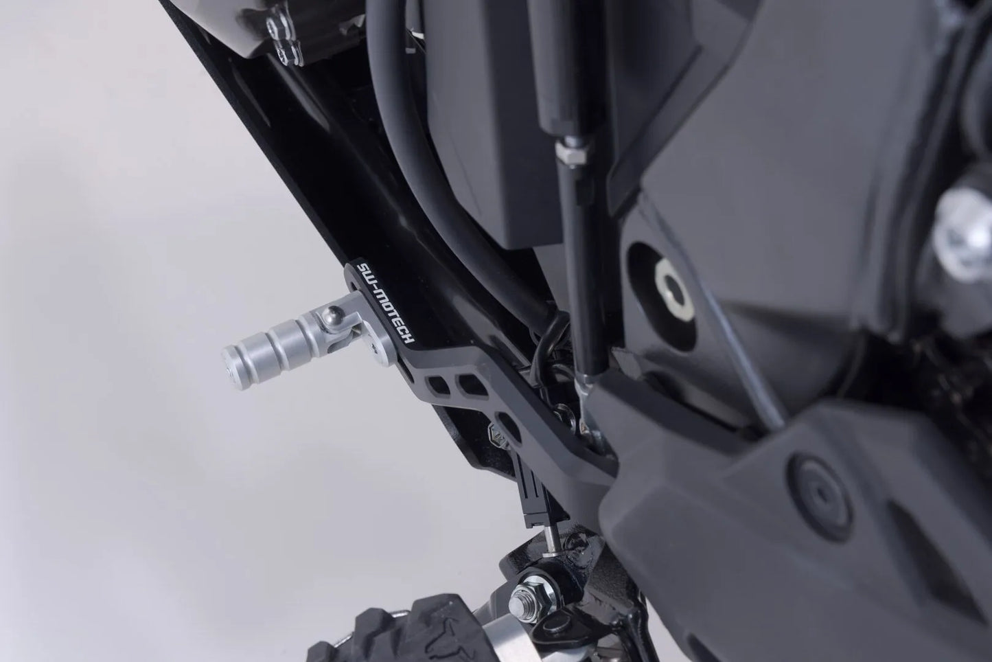 Sw Motech Extension for Gear Lever Fotpinnar & delar bild 6 PMMEDIA:1aca6614f061c847