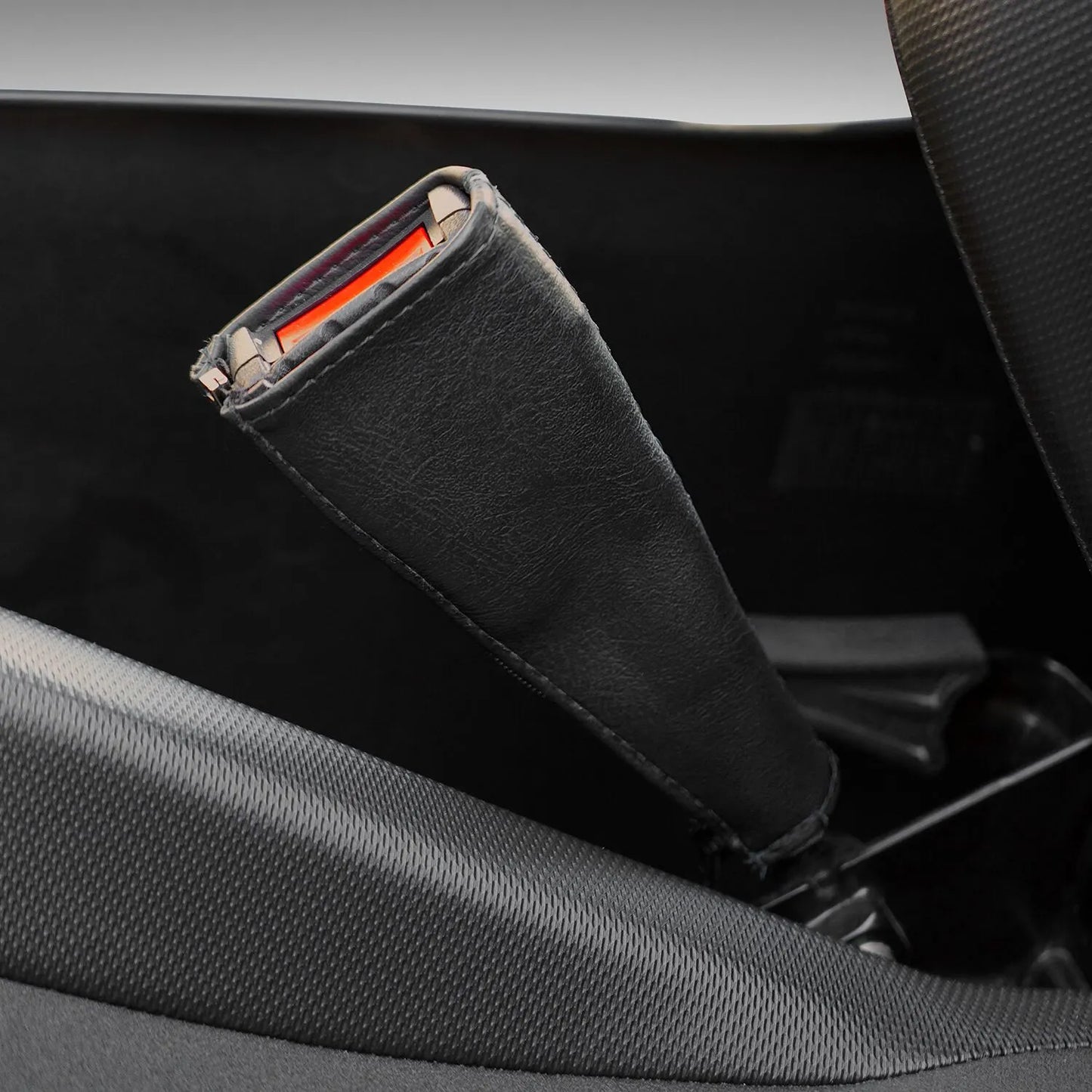 SHOW CHROME Kaliber Seat Belt Covers Svart bild 4 PMMEDIA:cf4a149ec7c09c52