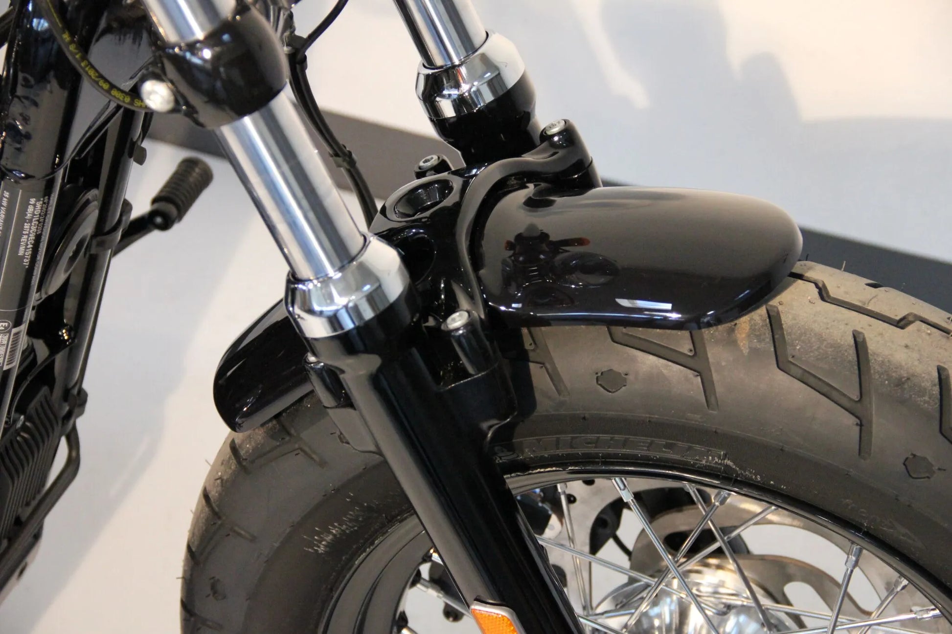 Cult Werk Front Fender Bobber Harley bild 5 PMMEDIA:43bce40c7fd6c142