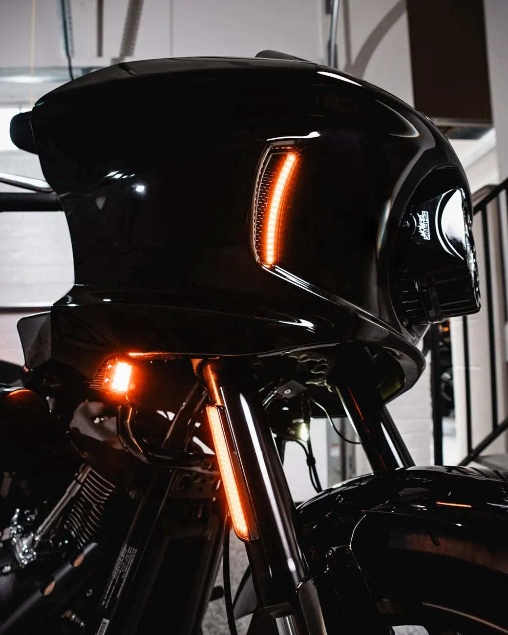 CUSTOM DYNAMICS Low Rider ST Fairing Vent Lights bild 3 PMMEDIA:91b4875021199b4f