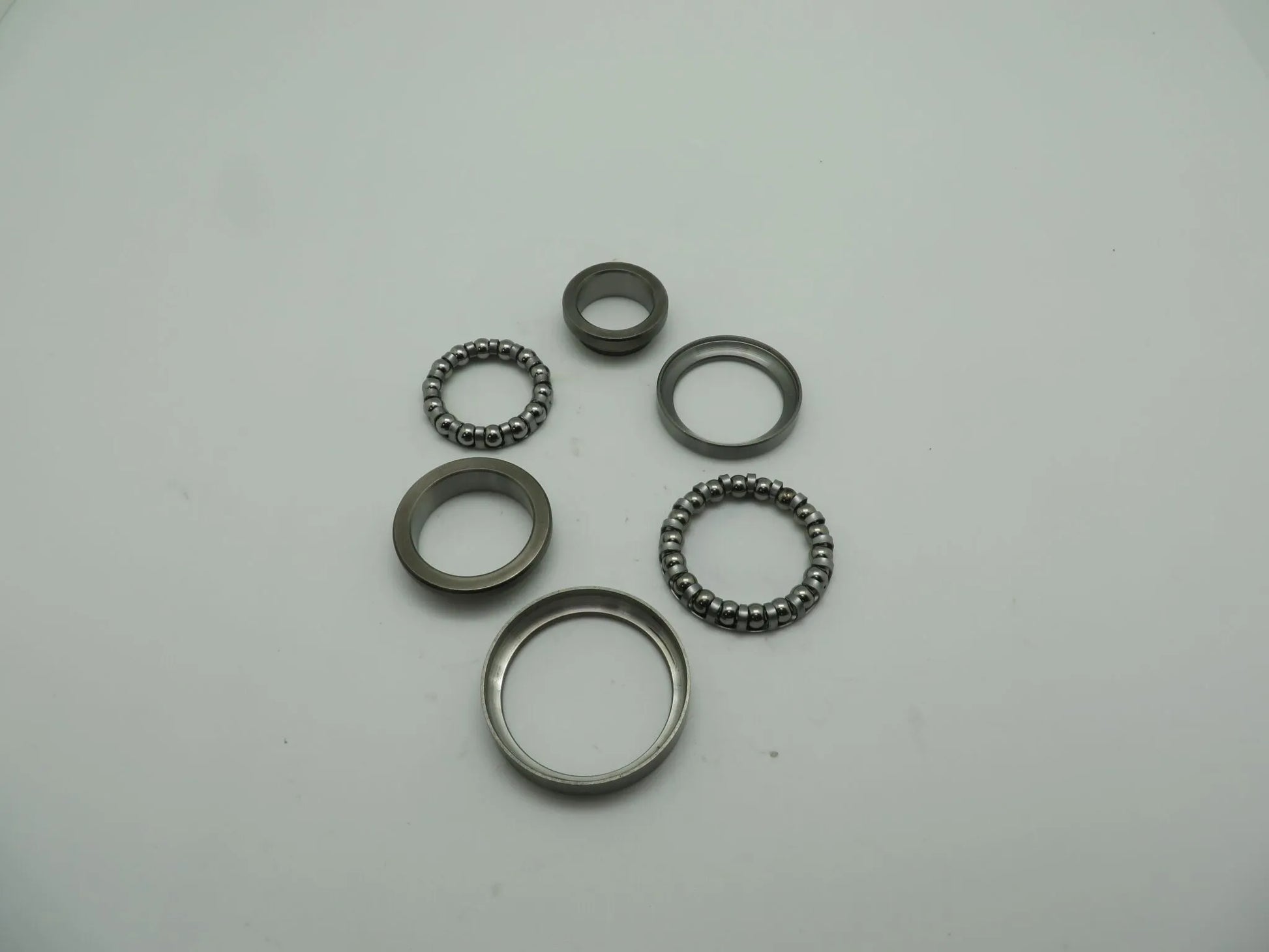 Parts Europe Bearing for Steering Stem Styrhuvud & styrlager bild 16 PMMEDIA:3f13ee8d9be937fb
