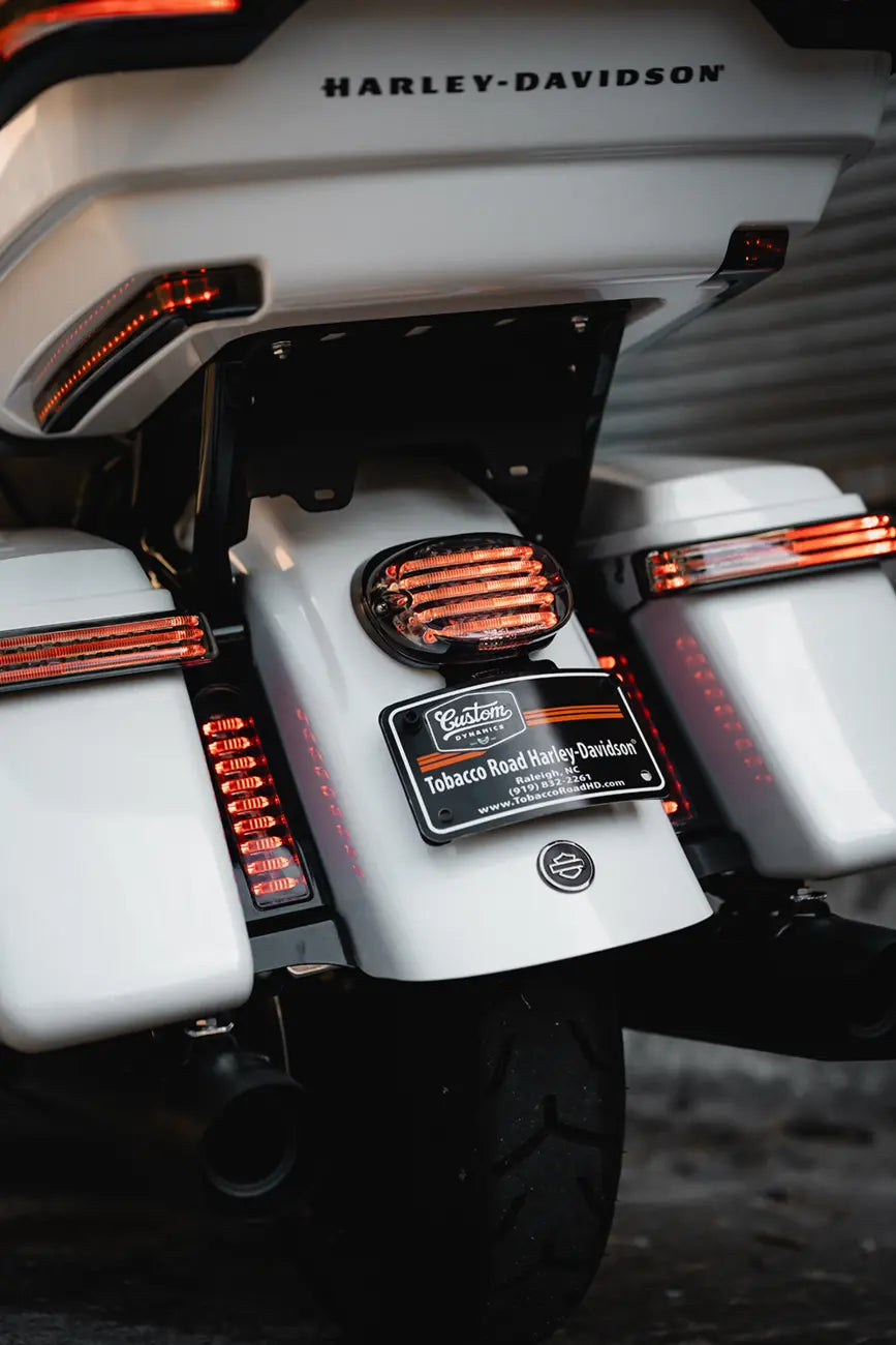 Custom Dynamics ProBEAM® Low-Profile LED Taillight Kit Bakljus bild 4 PMMEDIA:b4534d9bac84359c