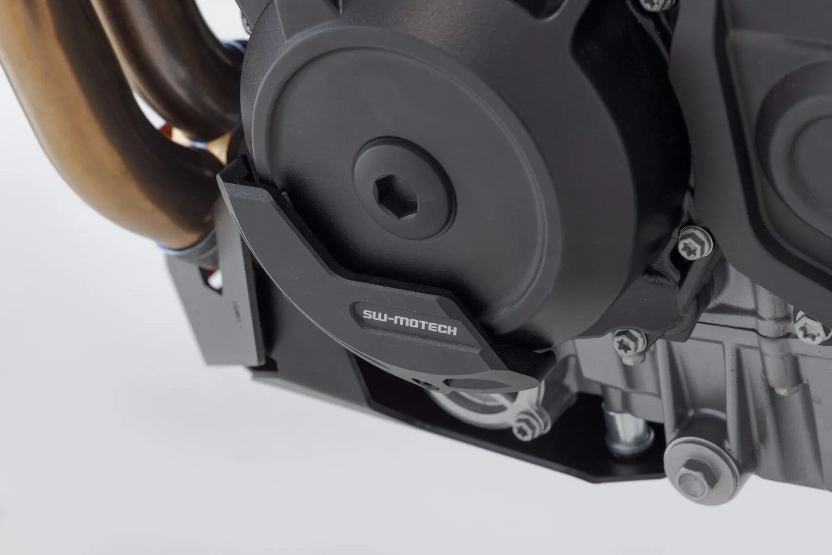 Sw Motech Engine Case Motorskydd bild 3 PMMEDIA:fe55d0ffd61f04ab