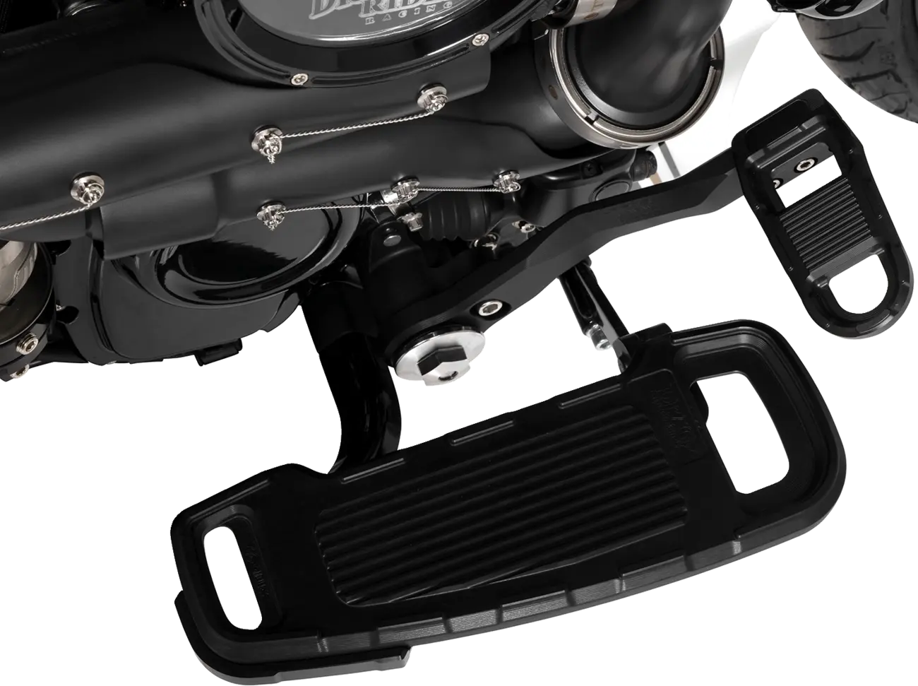 Drag Specialties Floorboard Kit Designed by Gilles Bakre fotstöd motorcykel bild 3 PMMEDIA:6a13ba1e0c967e55