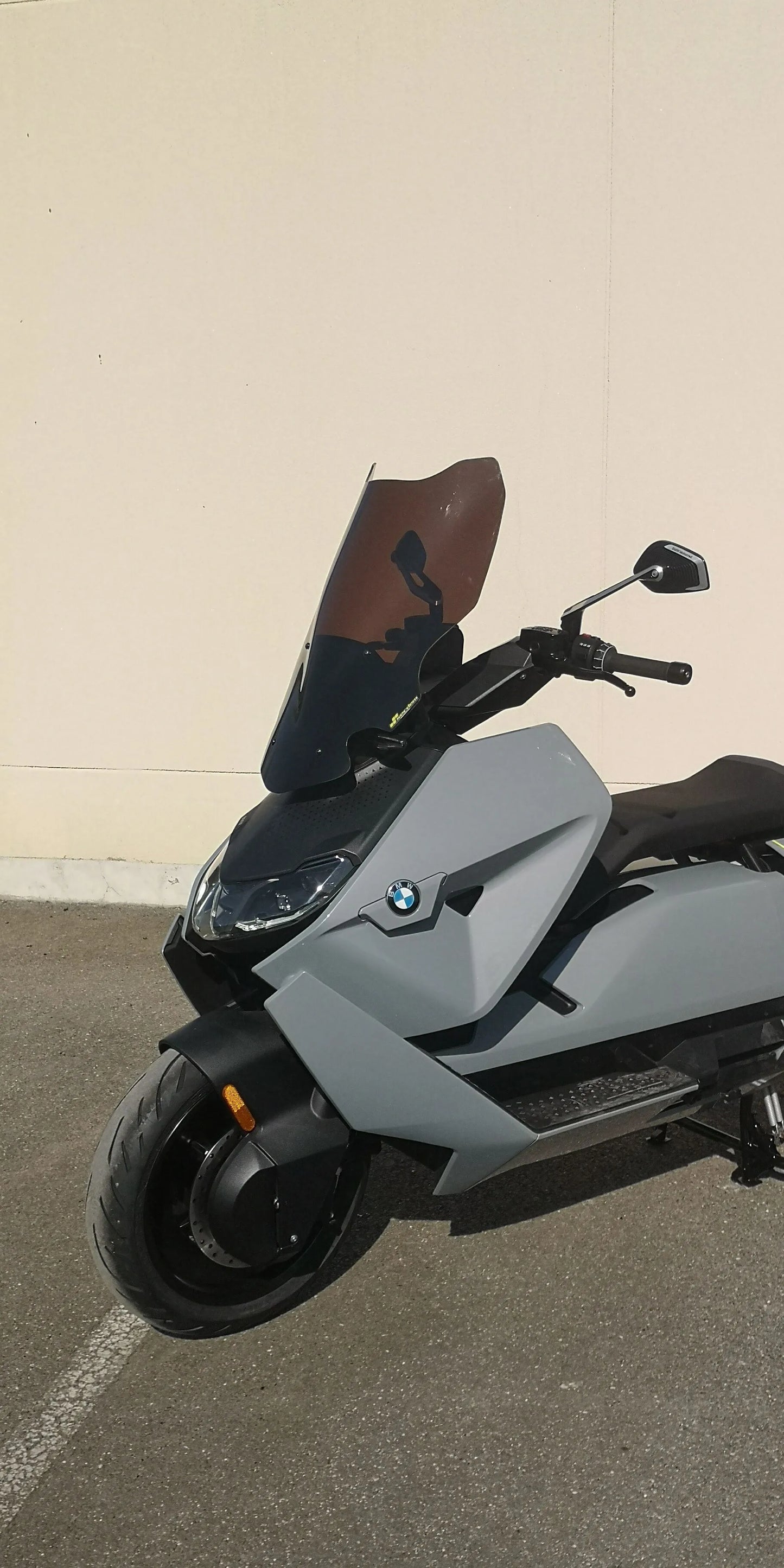 Bullster Windscreen OEM Street bild 4 PMMEDIA:95a8320dabf69e81