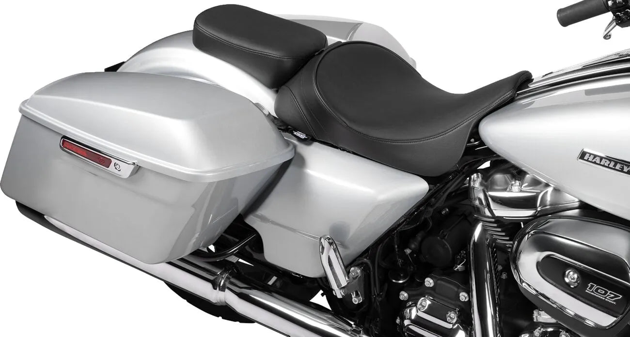 Drag Specialties Seats Rear Solo Seat Sadlar Harley Touring bild 5 PMMEDIA:f8732abf85a3971a
