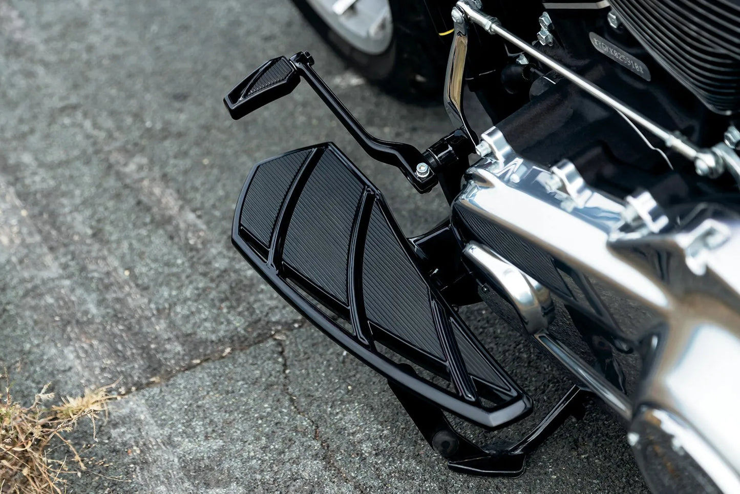 Kuryakyn Phantom Shift and Brake Pegs Växelreglage & delar bild 5 PMMEDIA:102afeb323c5e04f