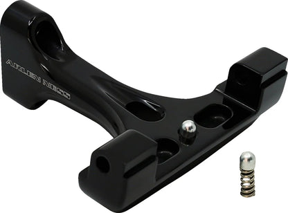 Arlen Ness Forged Passenger Floorboard Mounts Fotplattor & delar bild 4 PMMEDIA:a6e406811d8ceecd