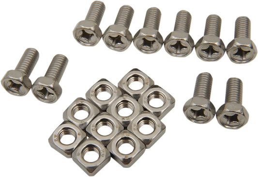 YUASA Bult- och Muttersats för Batteri YB16CL-B bild 1 PMMEDIA:a641faa72cf1a25f