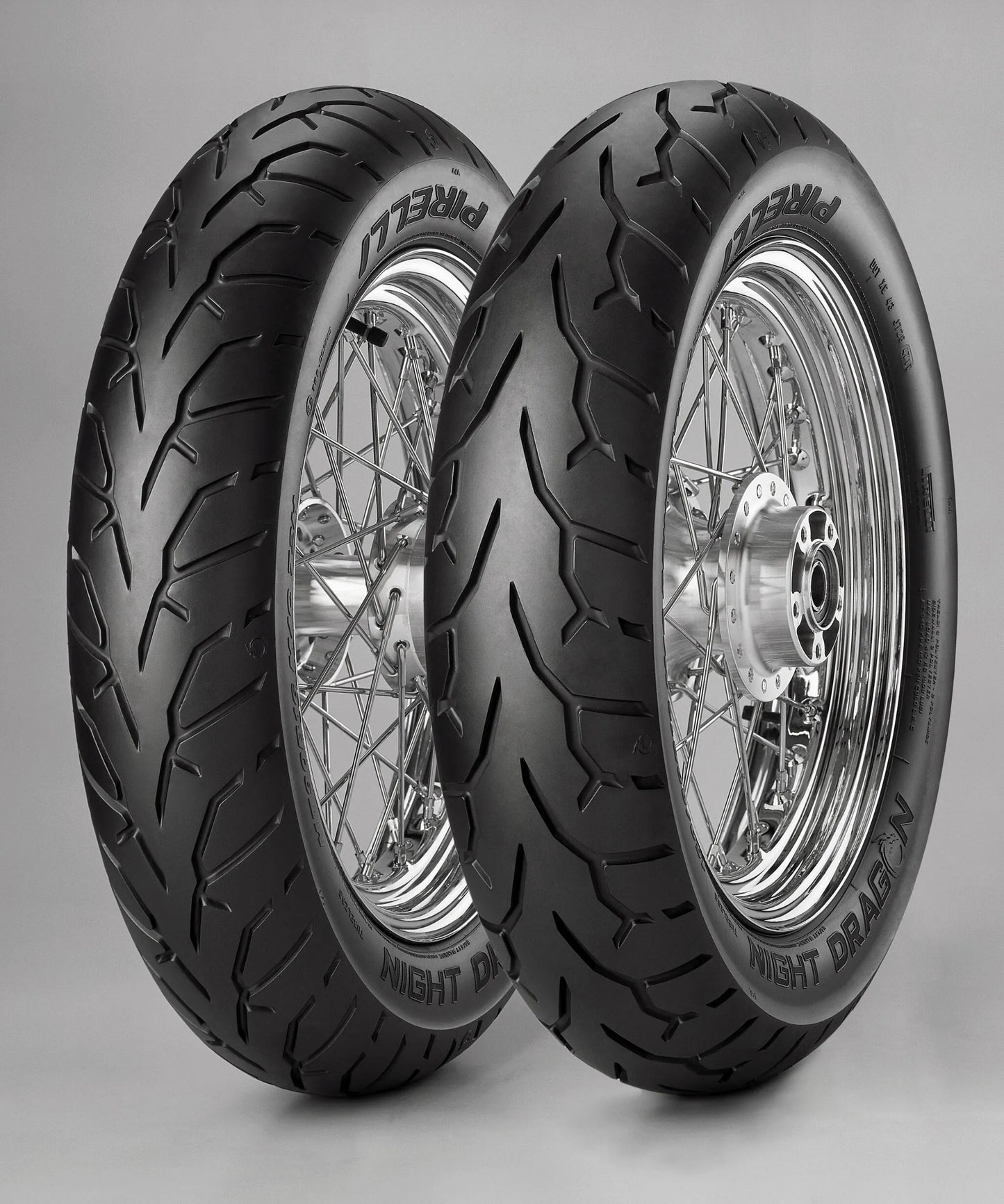 Pirelli Night Dragon™ Radialdäck fram bild 3 PMMEDIA:6a360fc7e4651227