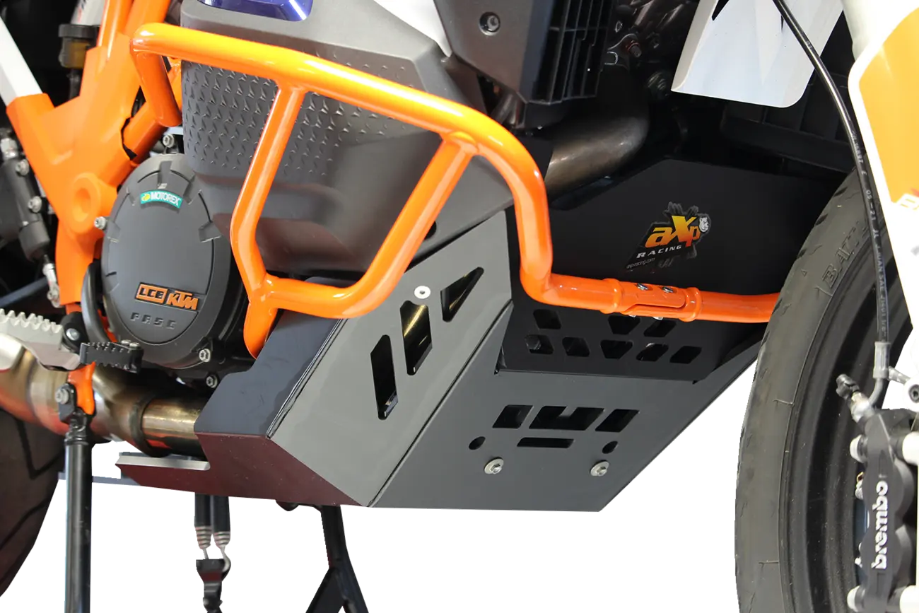 AXP RACING Adventure Skid Plate för KTM 1290 R/S svart bild 3 PMMEDIA:a3e118bd0c3c3f7c