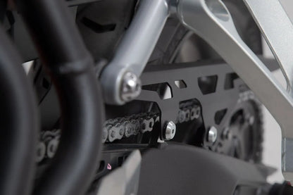 SW-MOTECH Kedjeskydd i Aluminium bild 3 PMMEDIA:726fd28e8d9c9c68