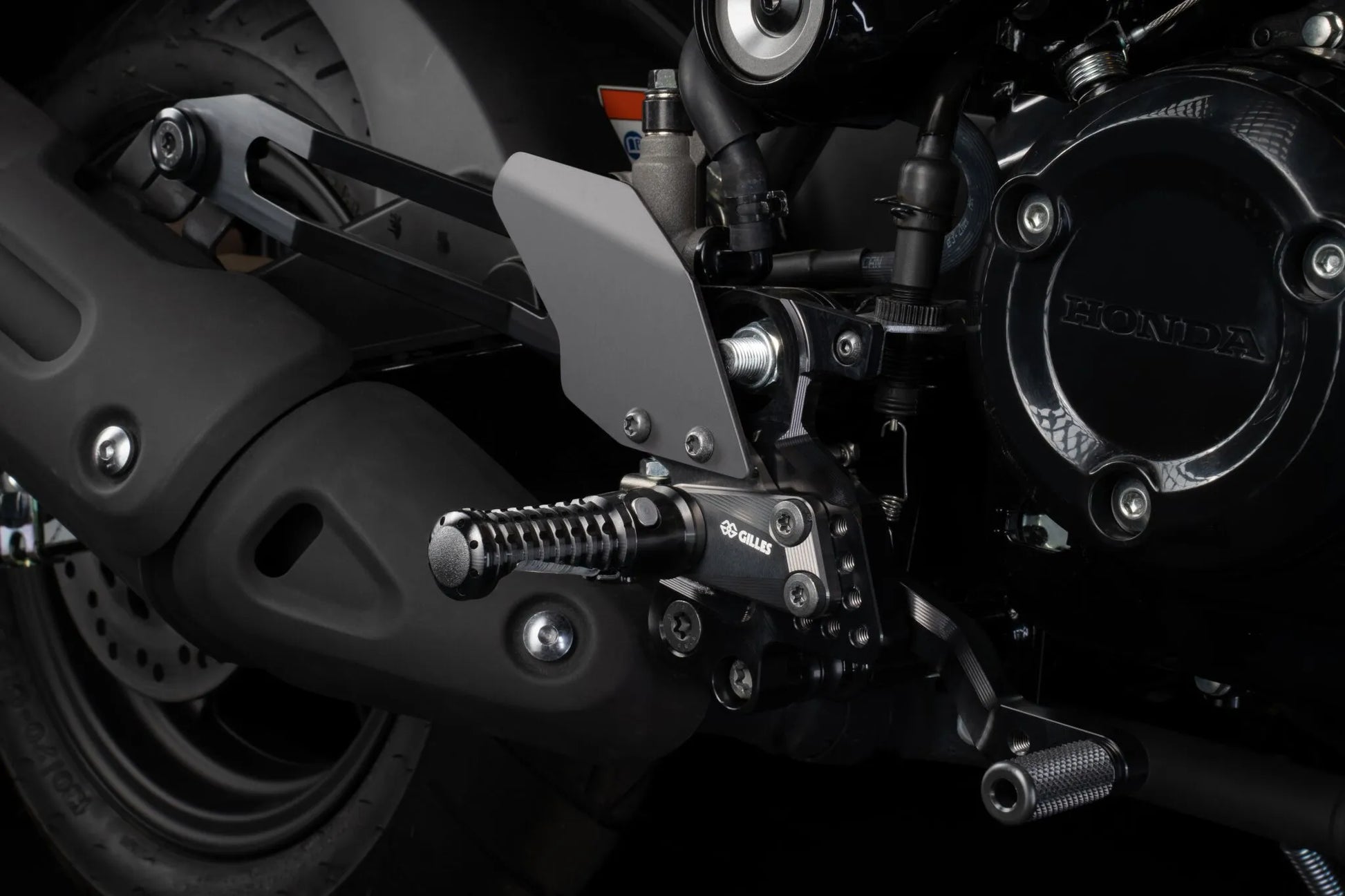 GILLES TOOLING AS31 Justerbar Bakre Fotstöd Honda MSX125 GROM 2022 bild 2 PMMEDIA:b07e20d29b8f1613