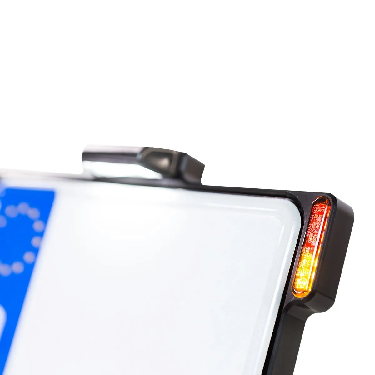 HEINZ BIKES 3-i-1 Nummerplåtshållare med LED-ljus bild 2 PMMEDIA:5feb393e71ffef96