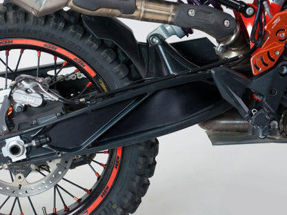UNIRACING Scratch Saver för KTM 890 ADV Tank bild 4 PMMEDIA:d7862c4f8a9e3bcc