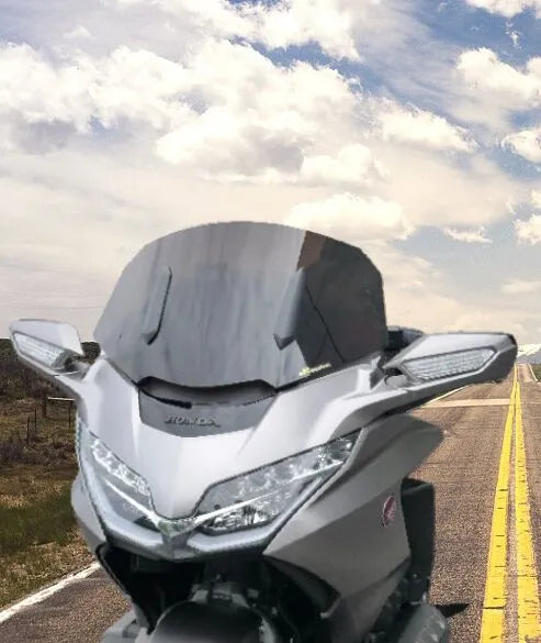 BULLSTER Windscreen HP till Honda Goldwing 1800 Smoke bild 1 PMMEDIA:fe3d9818e027eab2
