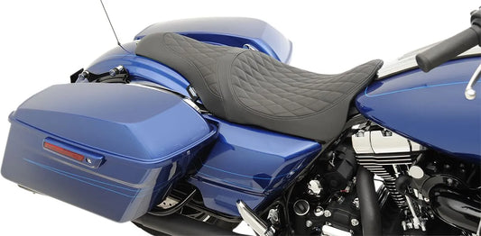 DRAG SPECIALTIES SEATS Caballero 2-Up Vinyl Sadel bild 3 PMMEDIA:9008fef536c6399a
