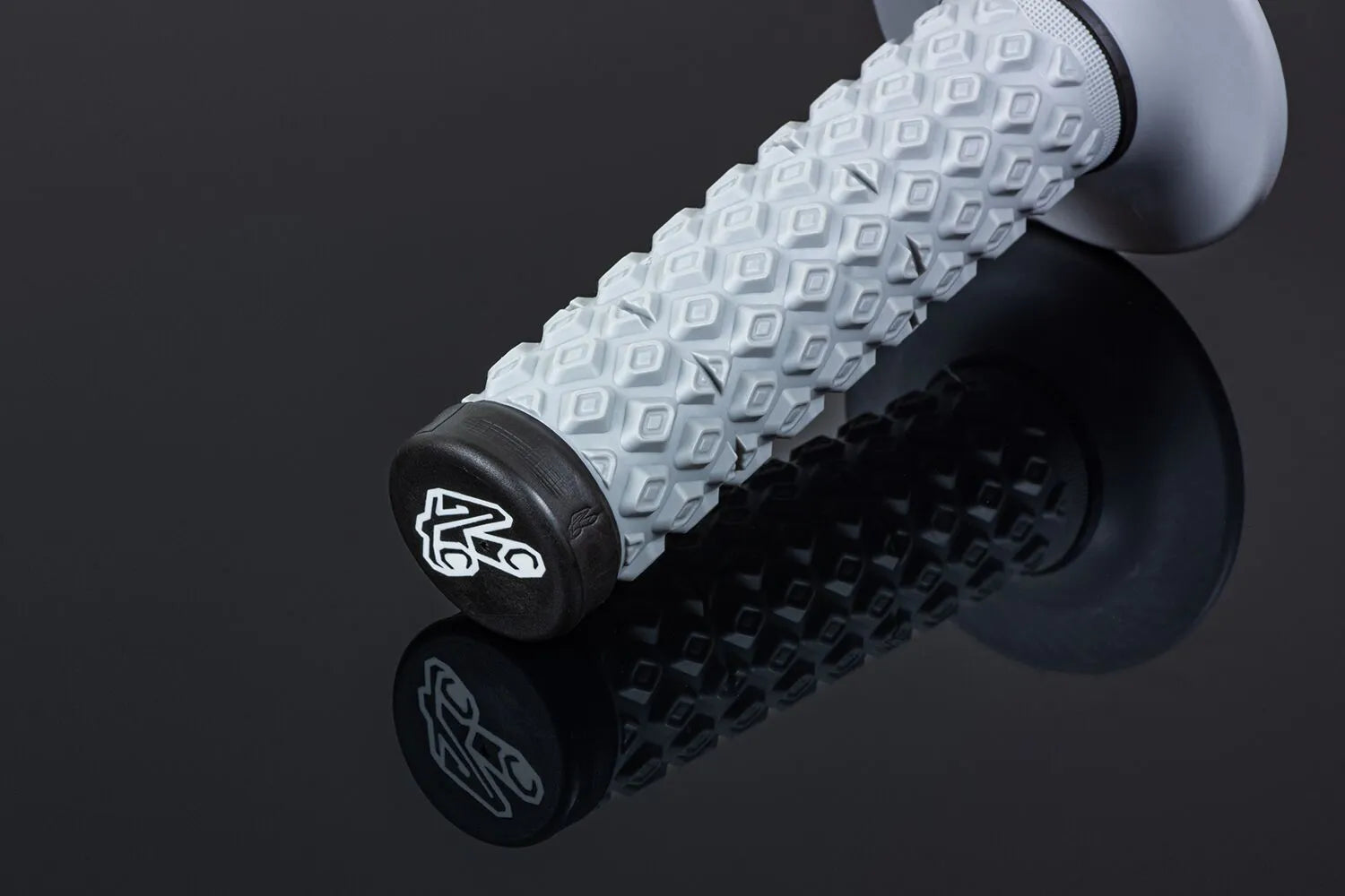 Renthal MX Soft/Firm Comfort Dual Grips Handtag bild 6 PMMEDIA:d858ece0d243f31b