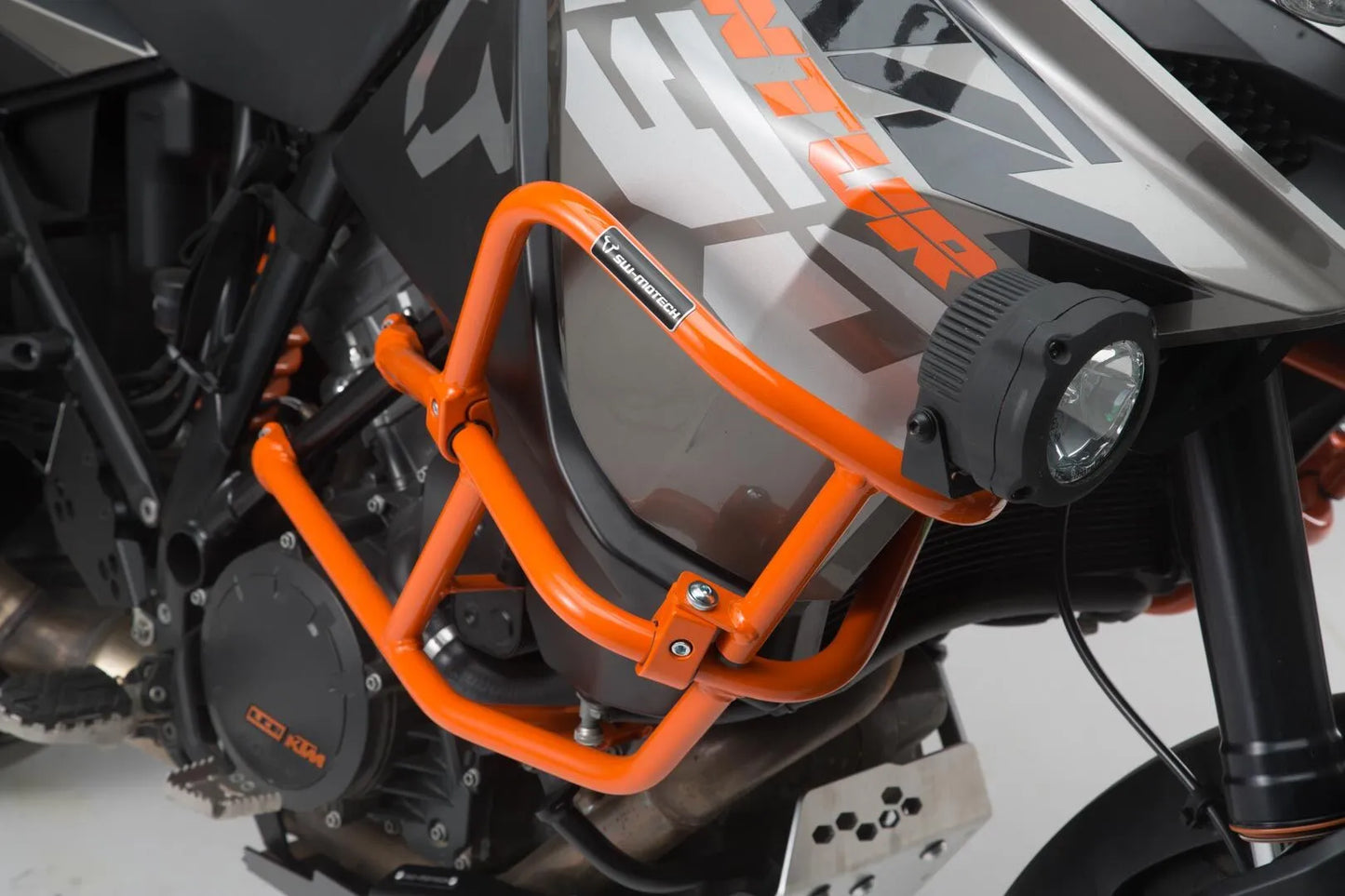 Sw Motech Upper Crash Bars Ramskydd bild 16 PMMEDIA:f3867f84f0cda60b