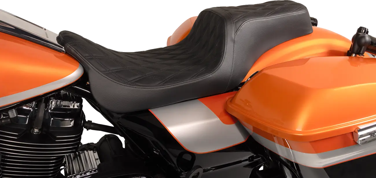 Drag Specialties Seats Predator Seat Sadlar Harley Touring bild 15 PMMEDIA:1b476013ec8a9f44