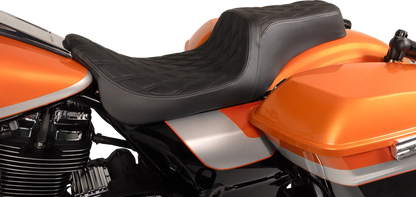 Drag Specialties Seats Predator Seat Sadlar Harley Touring bild 15 PMMEDIA:1b476013ec8a9f44