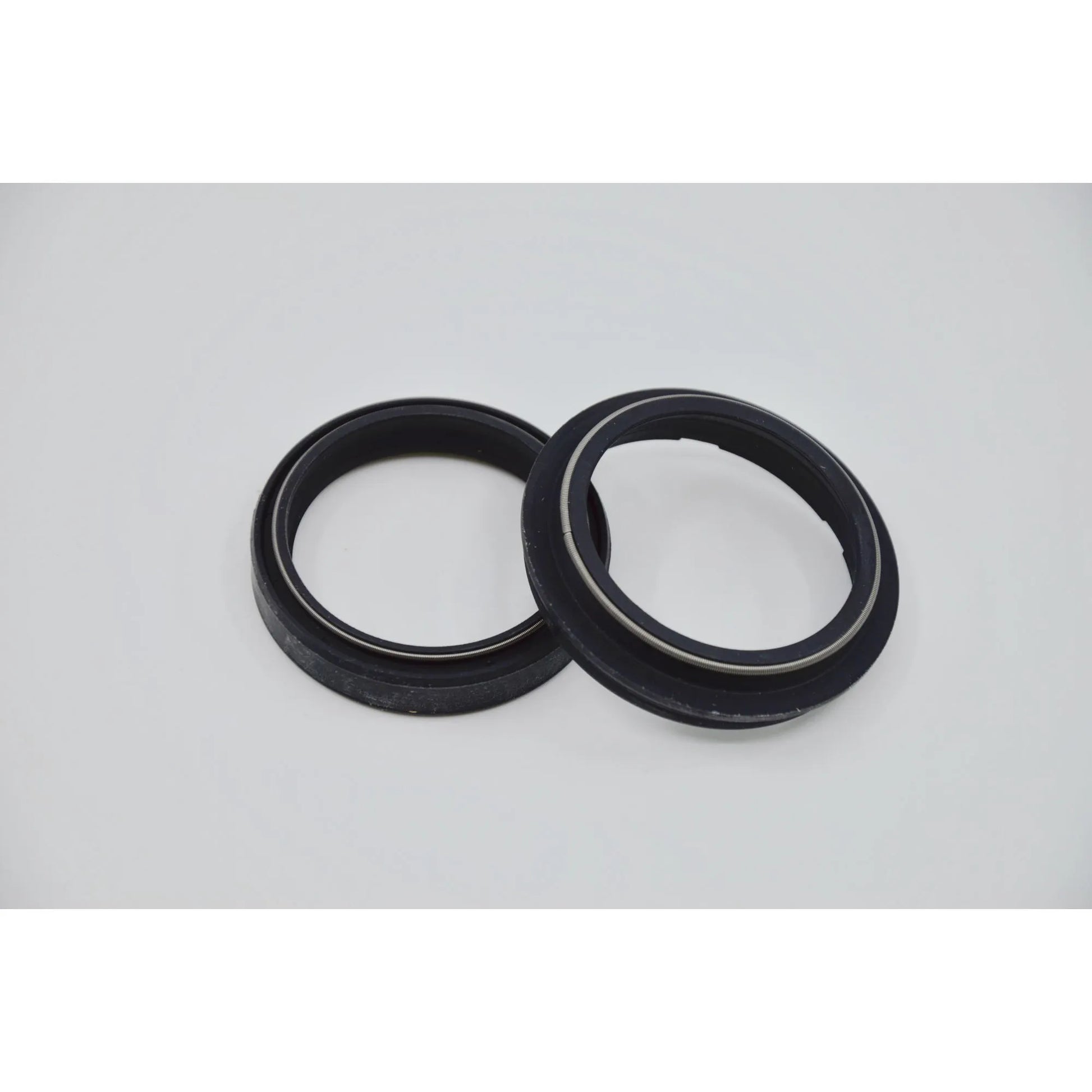 SKF Fork Seal Kit WP 43 mm bild 1 PMMEDIA:844586c364361c91