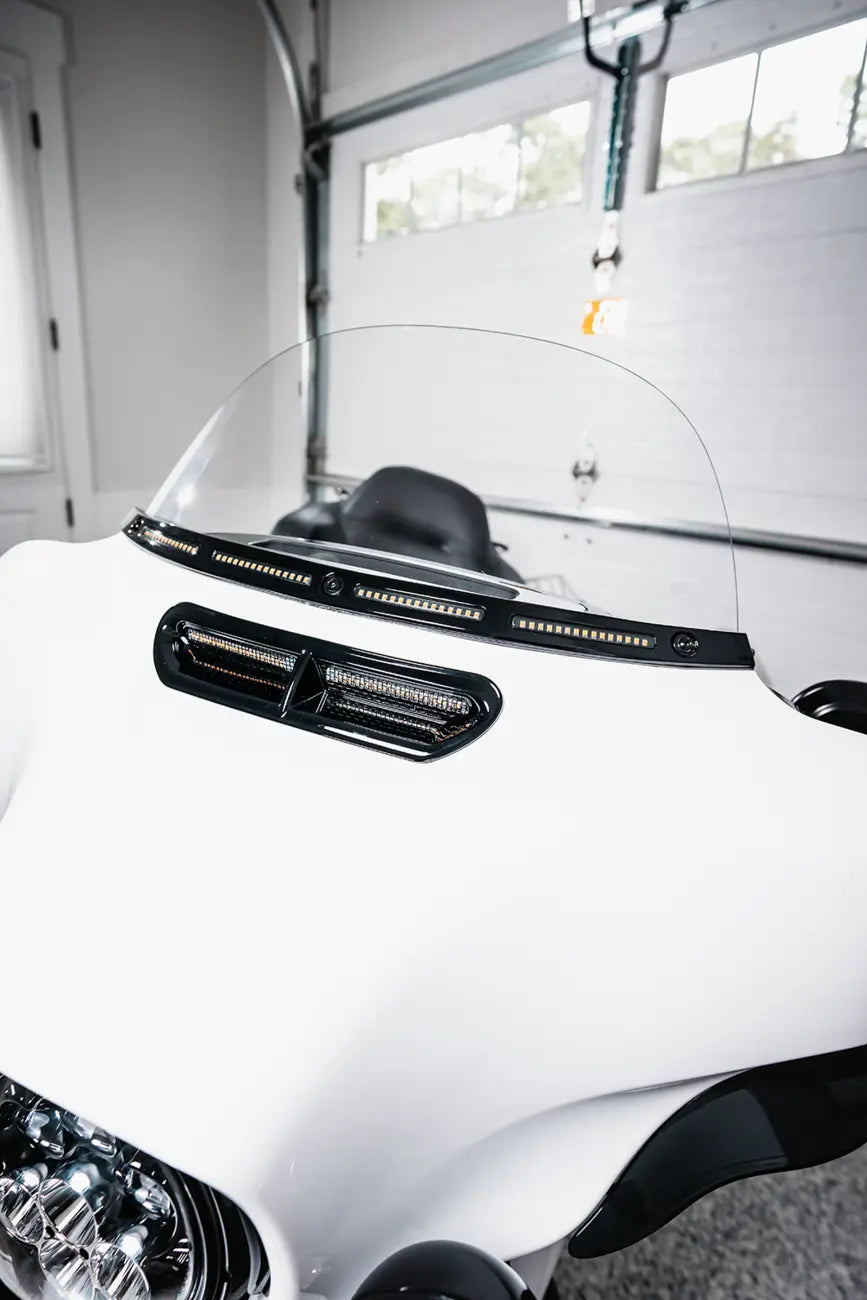 CUSTOM DYNAMICS Genesis® 4 LED Ventilinsats för Batwing Fairing bild 3 PMMEDIA:5a83e3110333ebf9