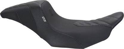 Mustang Kodlin Signature Series Squareback™ Seat Sadlar Harley Touring bild 17 PMMEDIA:24ba68eeea9d8213