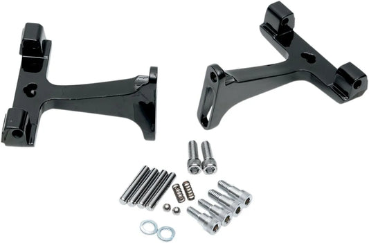 Drag Specialties Passenger Floorboard Mounts for Dressers Fotplattor & delar bild 2 PMMEDIA:7af4c2f7a887c99b