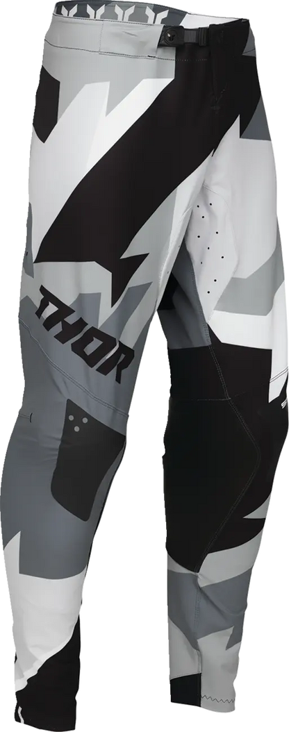 THOR Sportmode Brave Motorcykelbyxor Svart 40 bild 1 PMMEDIA:5e8eb1adaa9a44e5