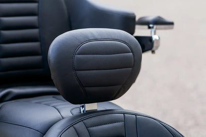 Mustang Super Touring Removable Driver Backrest Ryggstöd för sadlar bild 6 PMMEDIA:67022500da4a9498