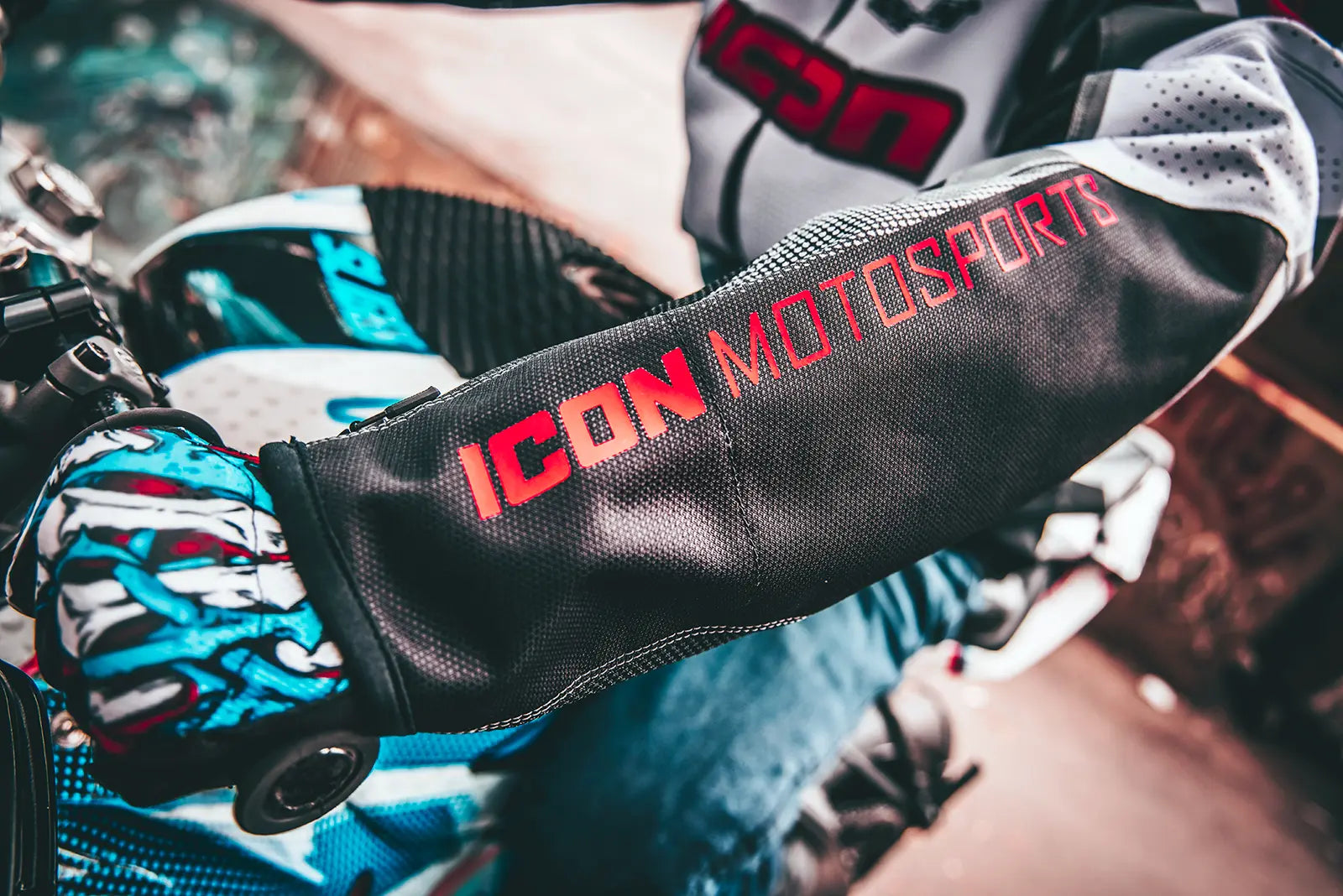 ICON Hooligan Ultrabolt™ Jacka bild 5 PMMEDIA:9042f5852632e2ca