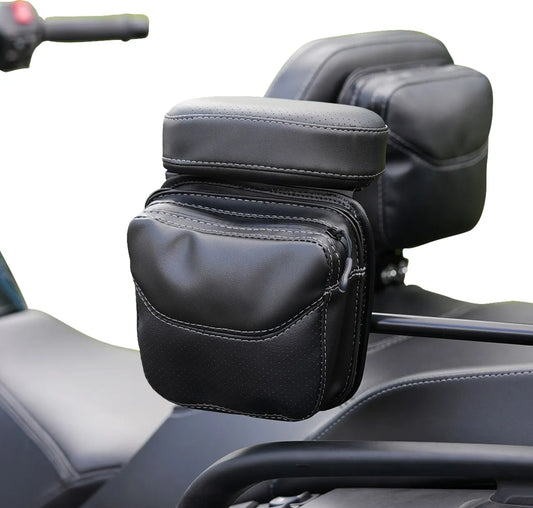SHOW CHROME Platinum Arm Rest Pouch för Can-AM Spyder RT bild 1 PMMEDIA:698d1c80325aa47a