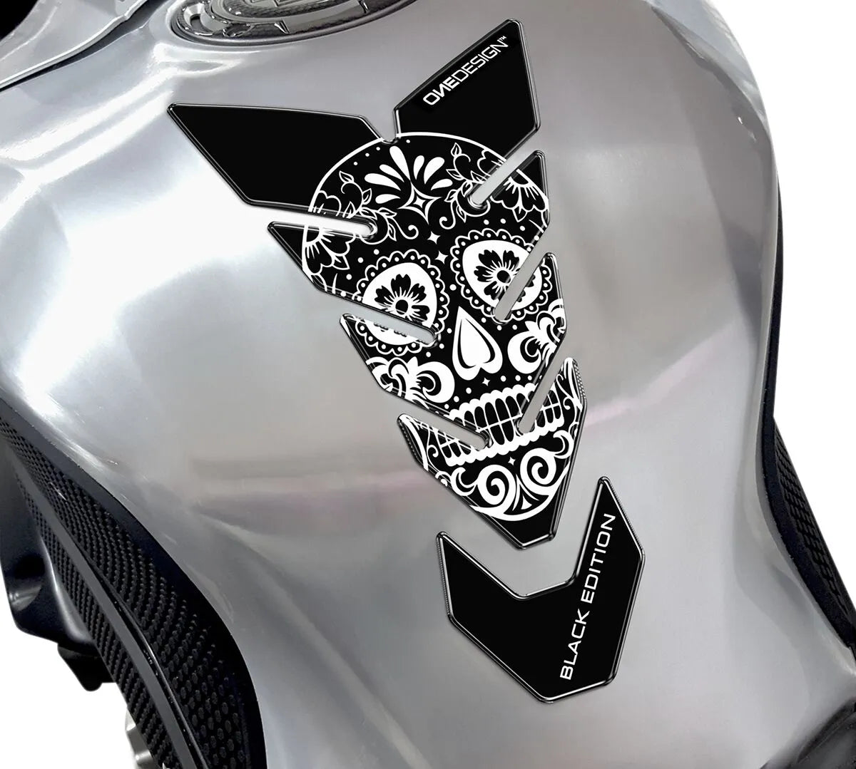ONEDESIGN Tankpad Black Edition Skull4 bild 1 PMMEDIA:ca7e0538b8d1a197