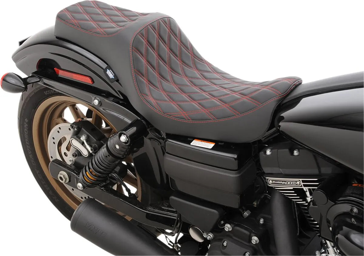 Drag Specialties Seats Predator III Seat Sadlar Harley Dyna Glide bild 3 PMMEDIA:54c50773c1dd2bbf