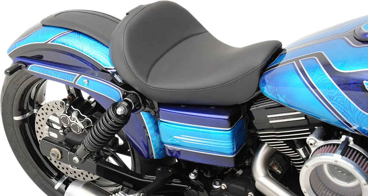 DRAG SPECIALTIES SEATS Solo-sadel med EZ Glide II™ ryggstöd bild 7 PMMEDIA:3c964ae427fa2ee8