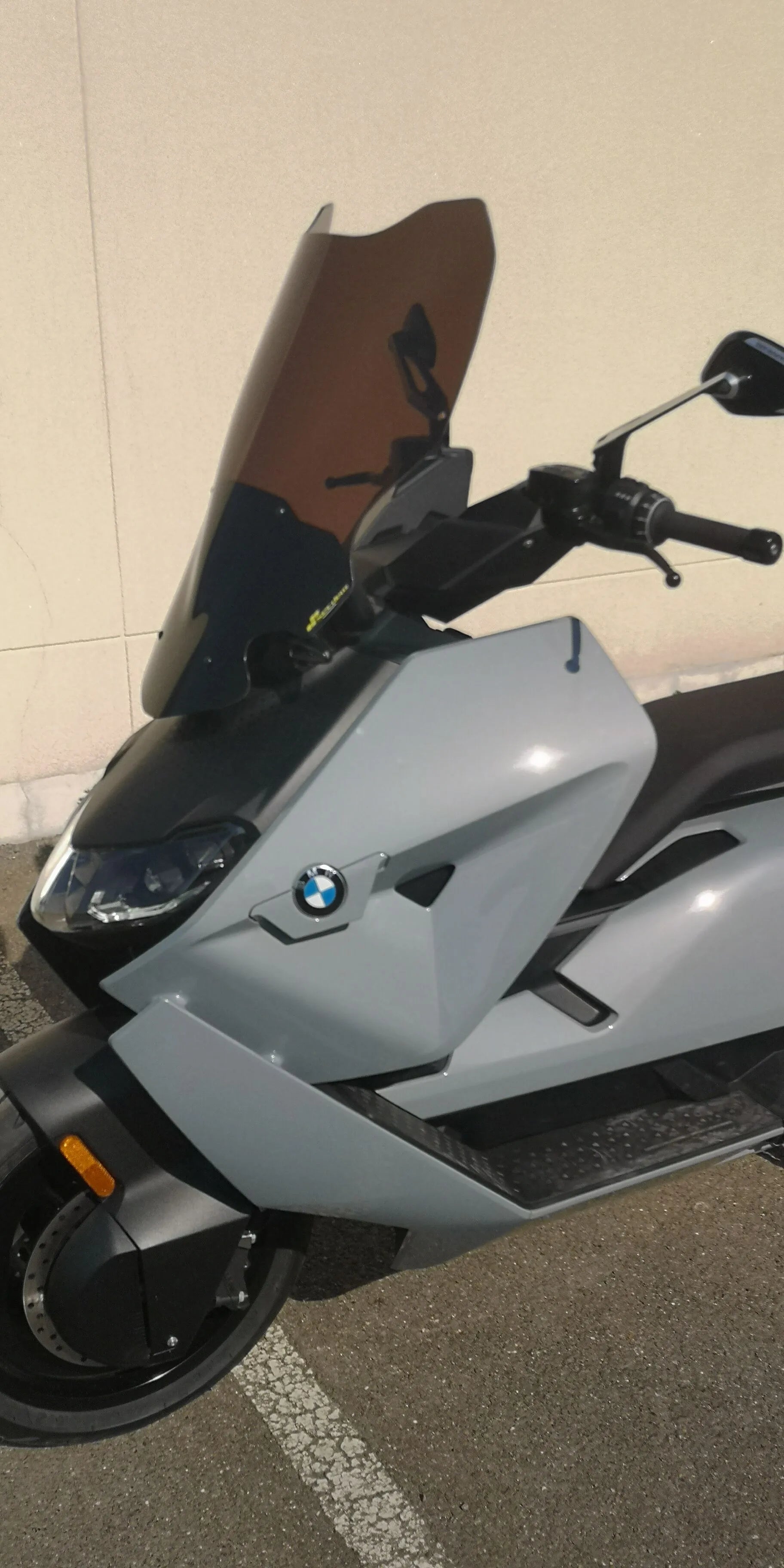 Bullster Windscreen OEM Street bild 8 PMMEDIA:2965d7dc61ceddbf