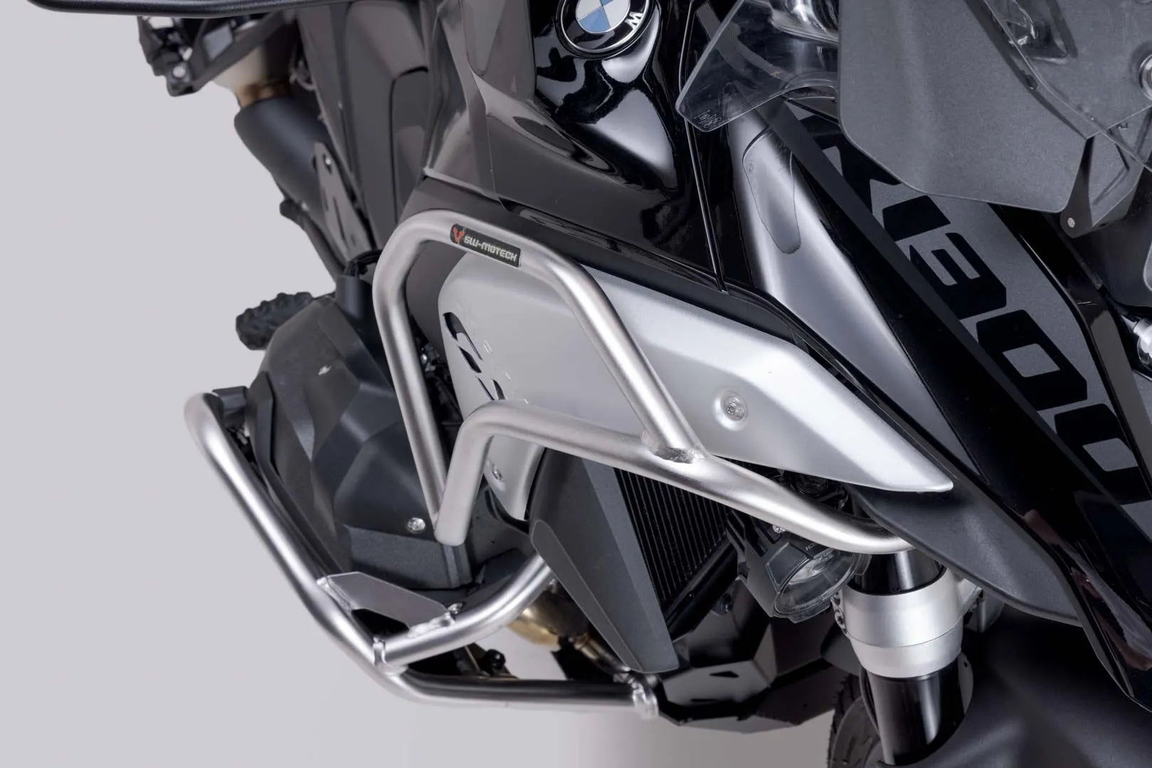 Sw Motech Upper Crash Bars Ramskydd bild 17 PMMEDIA:32e2ebc0811f0ecd