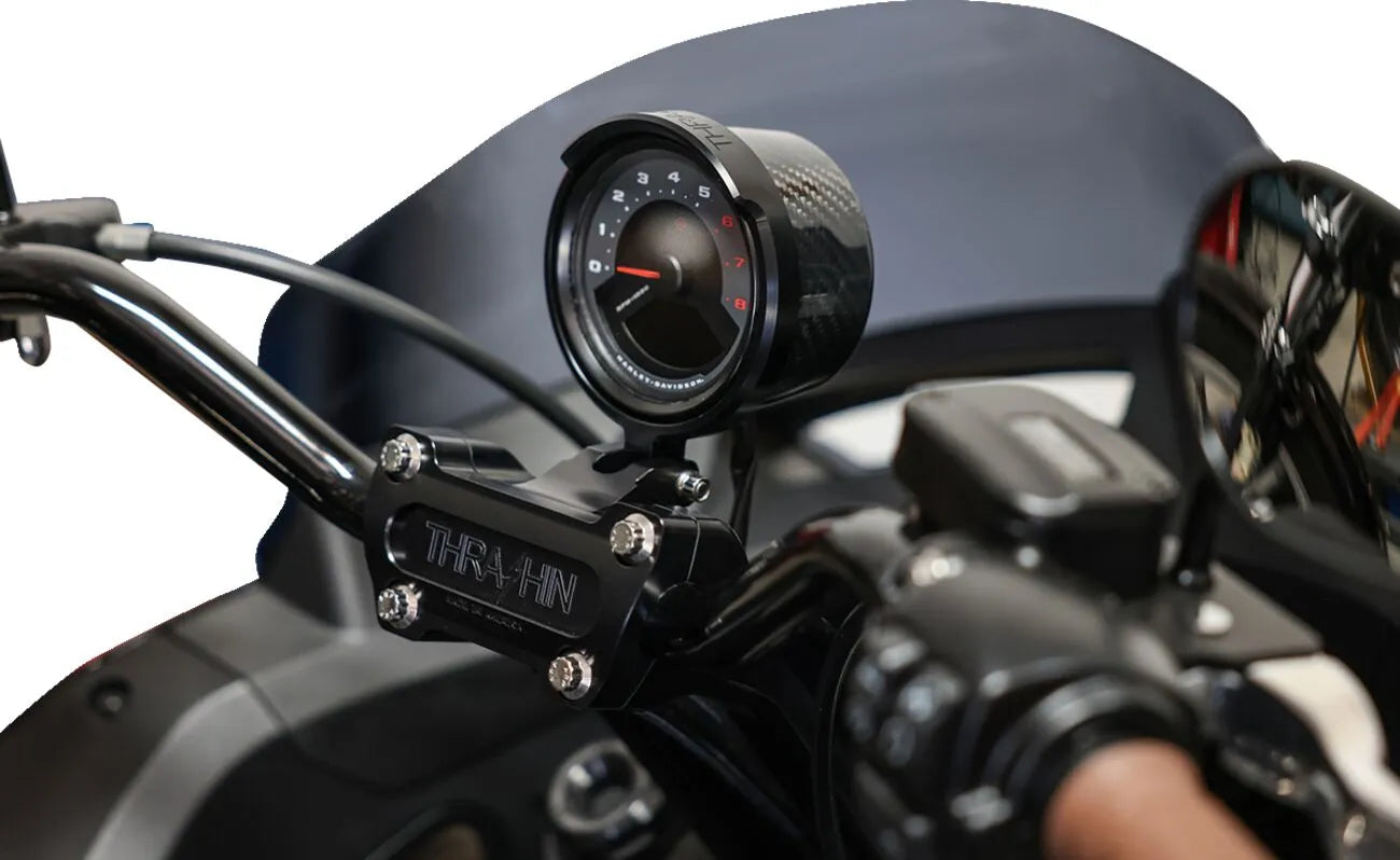 Thrashin Supply Co Softail Gauge Relocation Kit Hastighetsmätare bild 8 PMMEDIA:482377a86ec53935