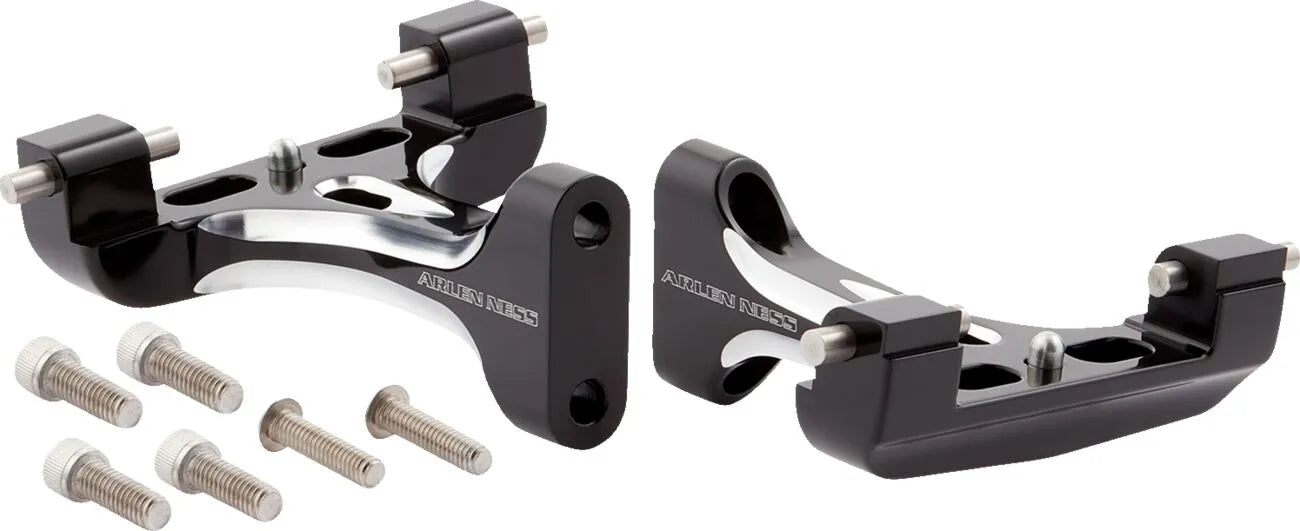 Arlen Ness Forged Passenger Floorboard Mounts Fotplattor & delar bild 1 PMMEDIA:95d1dadb0386cf7f