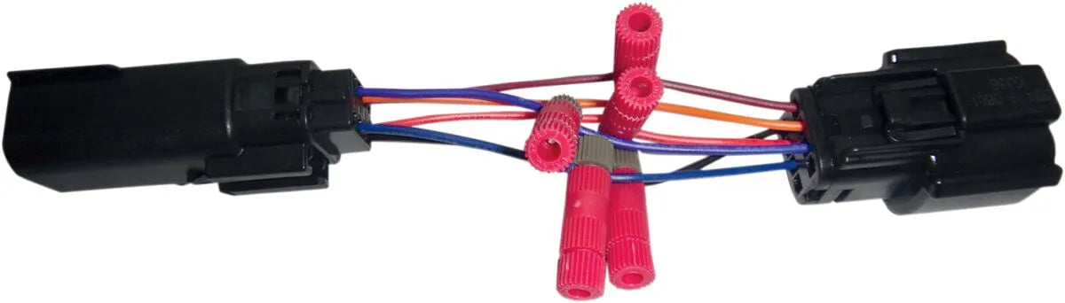CUSTOM DYNAMICS Kabeladapter för FLHX 2010-2013 bild 1 PMMEDIA:10082eb707819424
