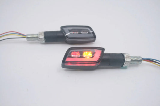PARTS EUROPE LED-bakljus med blinkers bild 1 PMMEDIA:838041ab44bbadc7